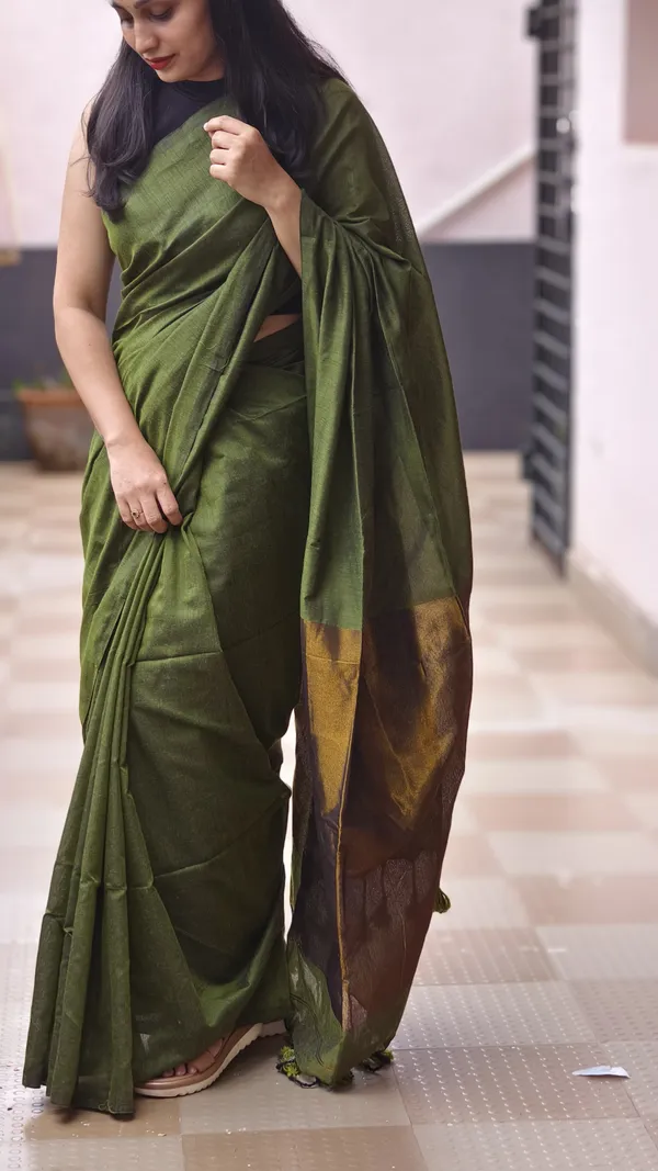 Khadi_cotton_olive_green_saree