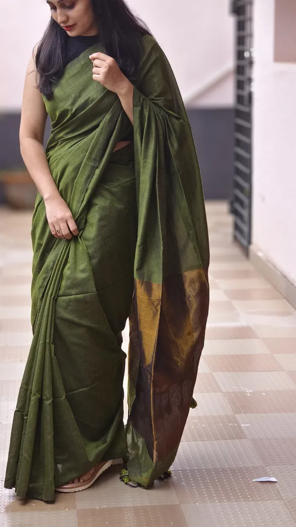 Khadi_cotton_olive_green_saree