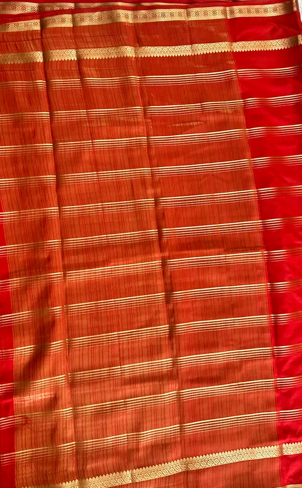 Semi_crêpe_saree