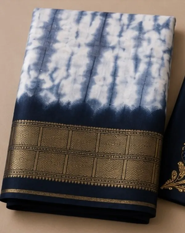 Shobori_dried_moss_crepe_saree