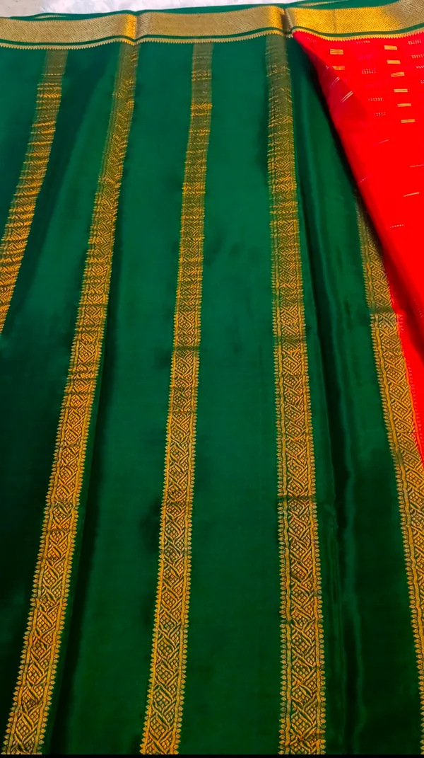 3D_Pure_Crepe_Silk_Sarees_With_Silk_Mark_Pure_Mysore_Crepe_Silk_Sarees_With_Running_Blouse_Piece