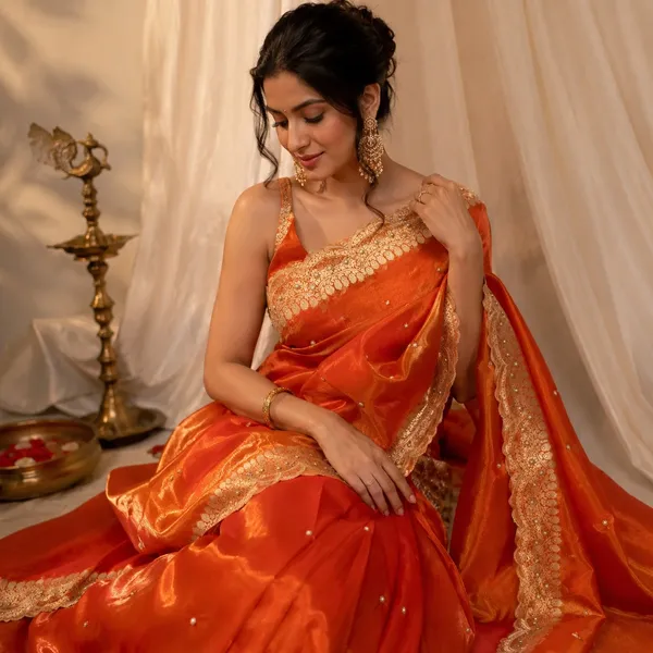 Tissue_scallop_border__beadwork_saree