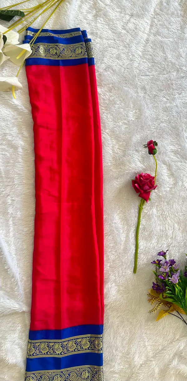 Contrast_Semi_Crepe_Silk_Saree_With_Peacock_Bentex_Border