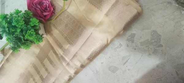 Semi_raw_silk_saree