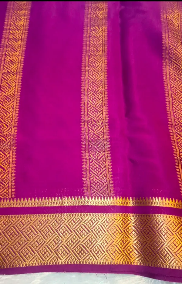 Pure_Crepe_Silk_Sarees_Silk_Mark_Certified_120_Gsm