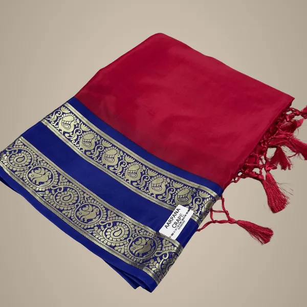 Contrast_Semi_Crepe_Silk_Saree_With_Peacock_Bentex_Border