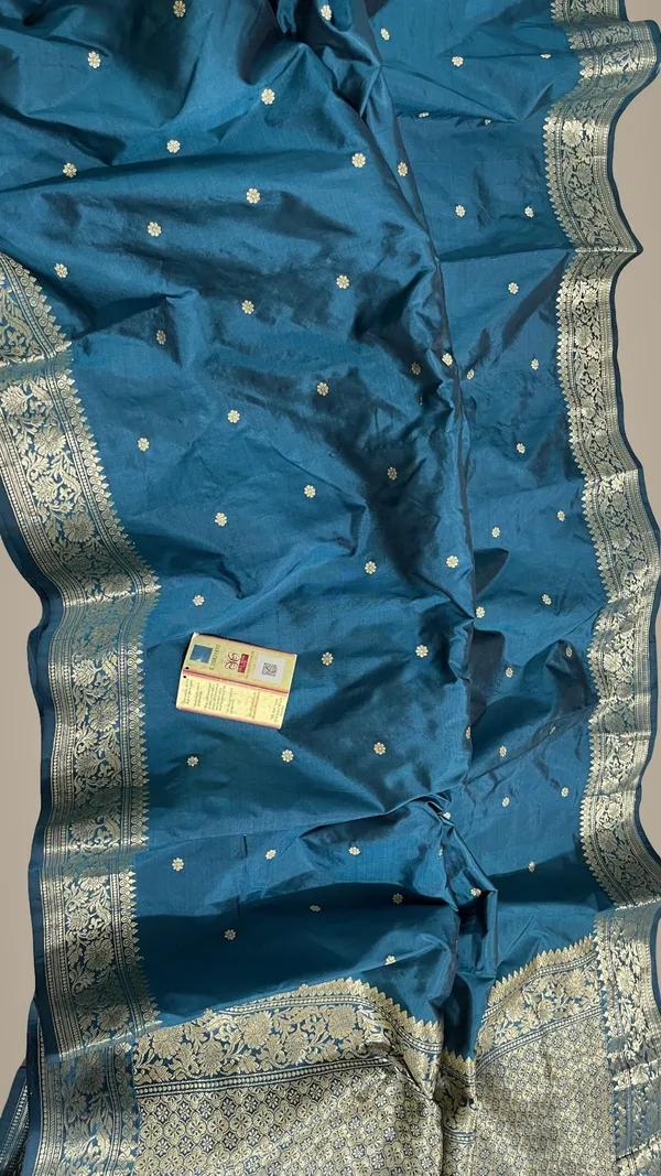 Sky_Blue_Pure_Katan_Kanjivaram_Silk_Saree_Handloom_Luxury_With_Antique_Zari