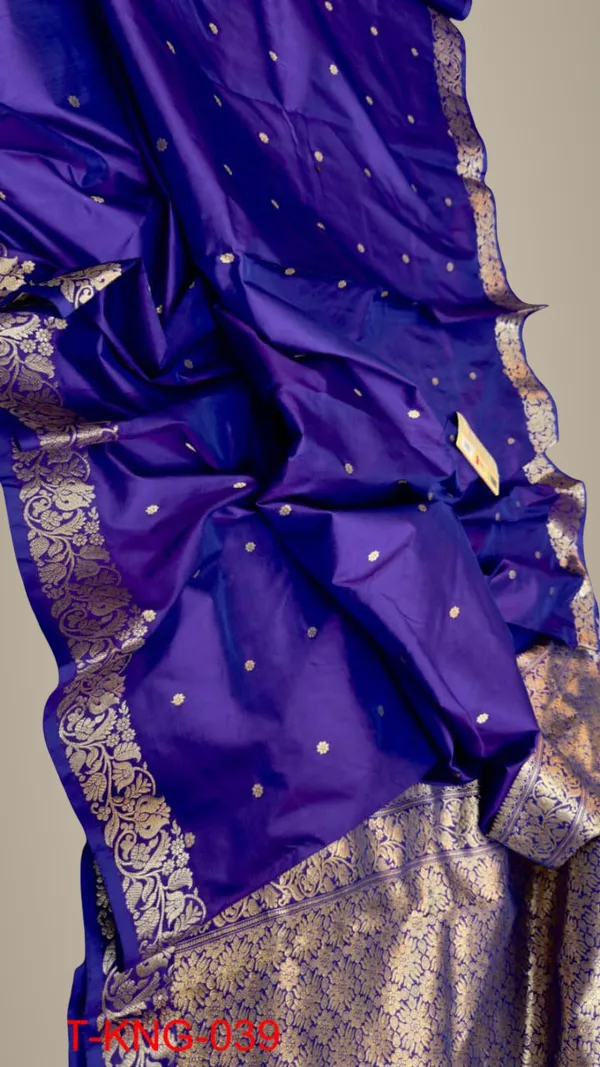 Dark_Purple_Pure_Katan_Kanjivaram_Silk_Saree_Handloom_Luxury_With_Antique_Zari