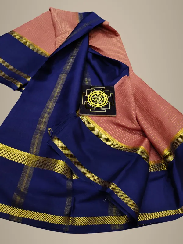 Pure_Wrinkled_Crushed_Crepe_Silk_Sarees_Silk_Mark_Certified_Lighter_And_Flowy_With_Contrast_Blouse