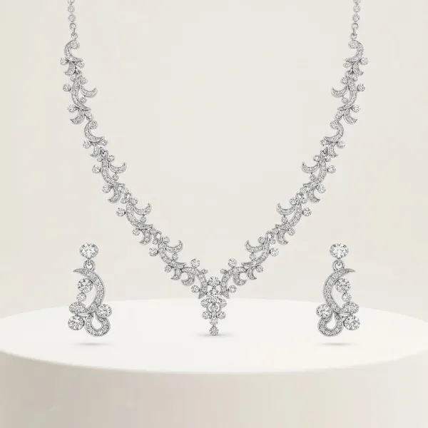 Silver_Alloy_With_Crystals_Necklace_And_Earrings_Set_For_Women