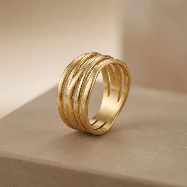 Gold_Toned_Metal_Ring_For_Women