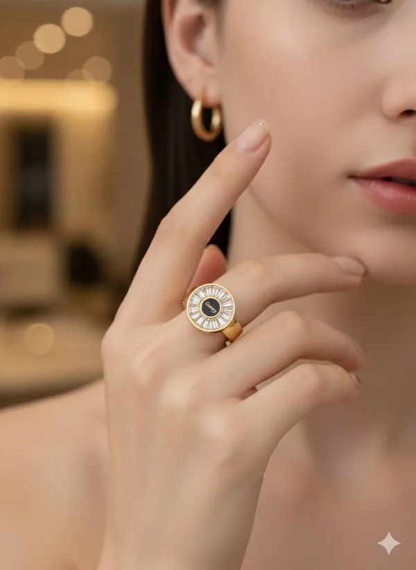 Gold_Toned_and_Diamond_Metal_Ring_For_Women