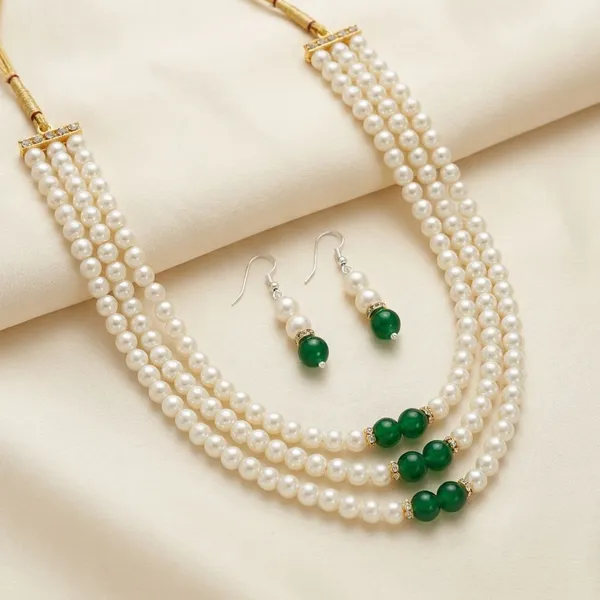 White_and_Green_Pearl_Necklace_With_Earrings_Set_For_Women_|_Emerald_Beads_Necklace_Set