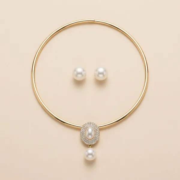 Gold_And_White_Pearl_Jewelry_Set_For_Women