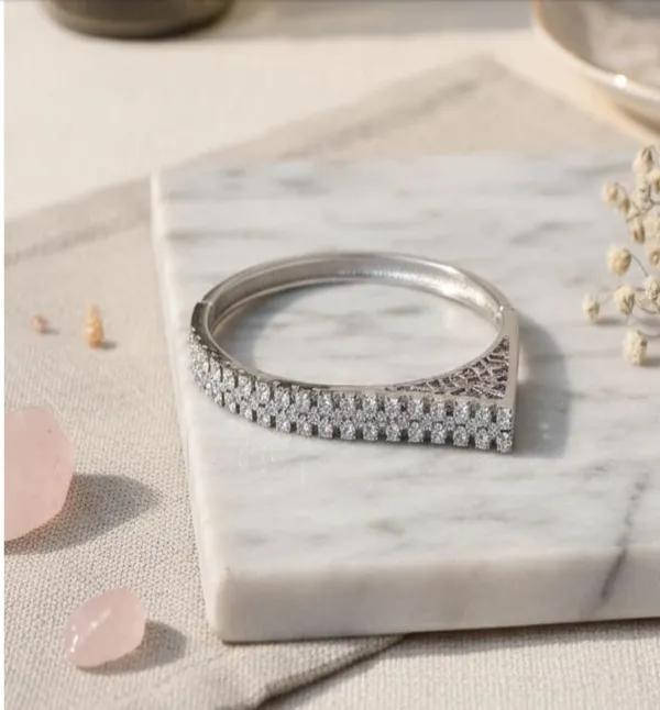 Silver_Crystal_And_Silver_Tone_Metal_Wedding_And_Party_And_Casual_And_Festive_Bangle_For_Women
