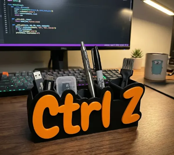 Custom_Name_Desk_Organizer