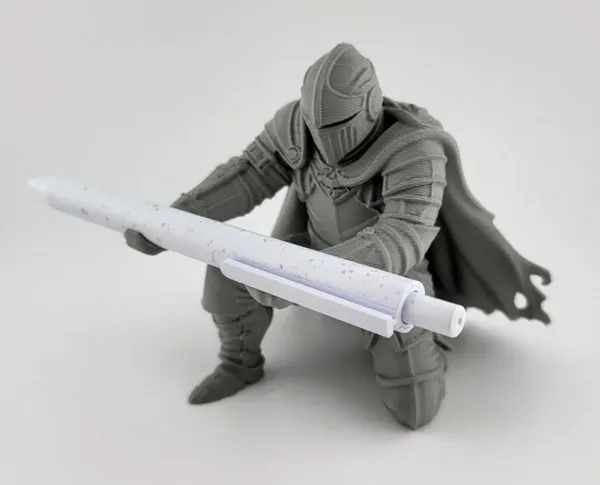 Knight_Pen_Holder