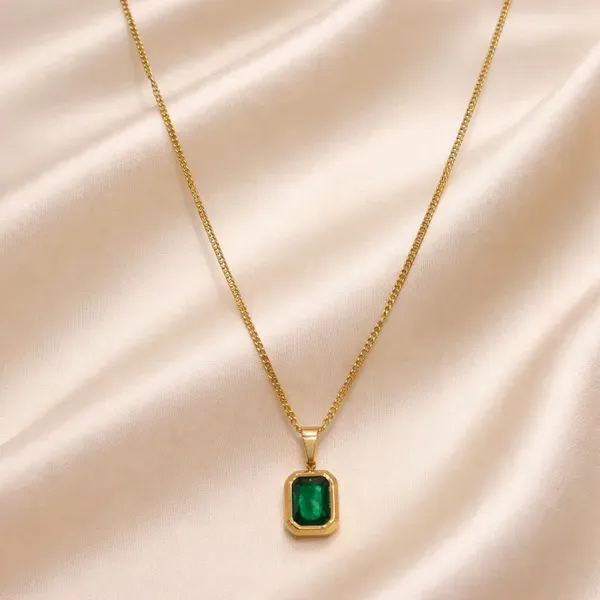 18K_Gold_Plated_Emerald_Green_Pendant_Necklace_&_Drop_Earrings_Combo