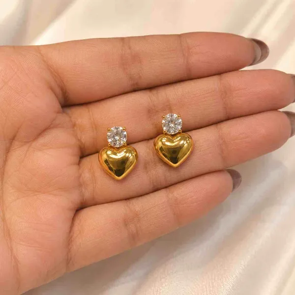 Halo_Heart_Earrings_|_18k_Gold_Plated_Jewelry_by_Jauhré