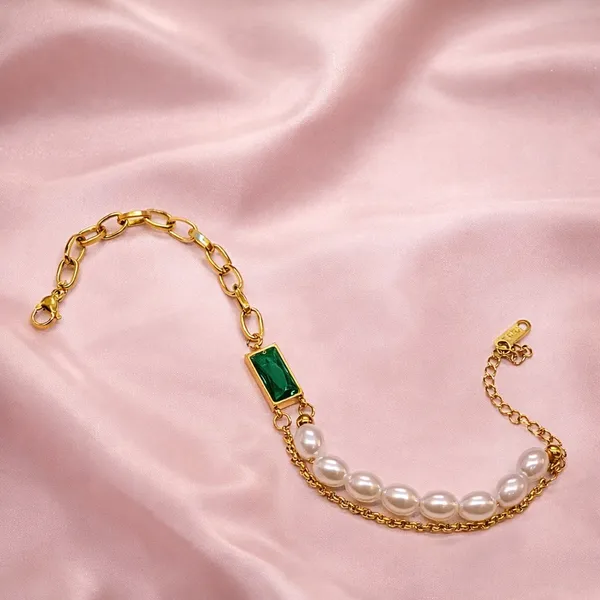 18K_Gold_Plated_Emerald_Green_Stone_&_Pearl_Chain_Bracelet