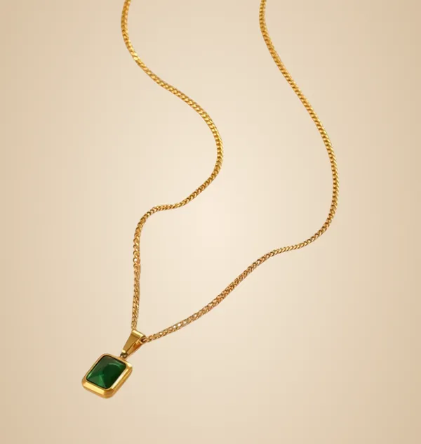 18K_Gold_Plated_Emerald_Green_Stone_Pendant_Necklace