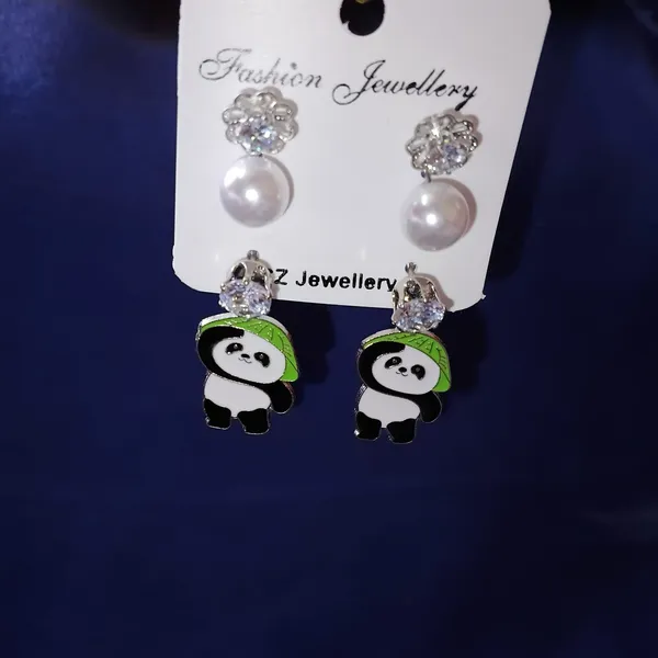 Elegant_Multicolor_Stone_Earrings_For_Women