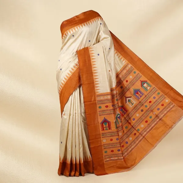 Cream_And_Deep_Yellow_Kanchipuram_Silk_Sarees_Designed_Beautiful_Soft_Thread_Flower_Meena_Butta