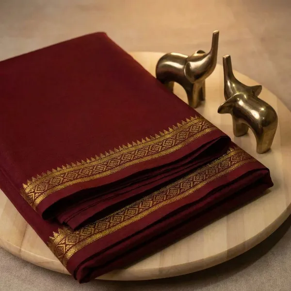 Maroon_Pure_Viscose_Silk,_It_Is_Very_Soft_And_Comfortable_To_Wear_Any_Weather