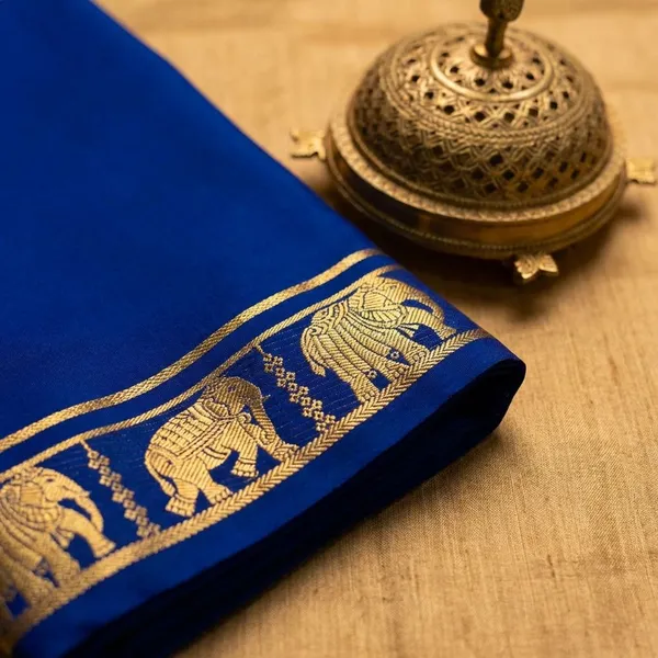 Blue_Pure_Viscose_Silk,_It_Is_Very_Soft_And_Comfortable_To_Wear_Any_Weather