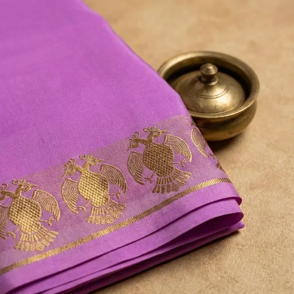 Light_Purple_Pure_Viscose_Silk,_It_Is_Very_Soft_And_Comfortable_To_Wear_Any_Weather