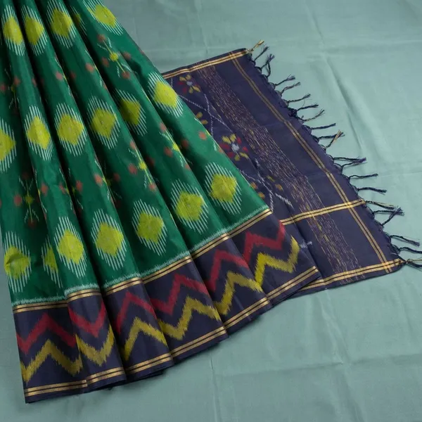 Blue_And_Green_Designer_Printed_And_Dolla_Silk_Fabric_Sarees