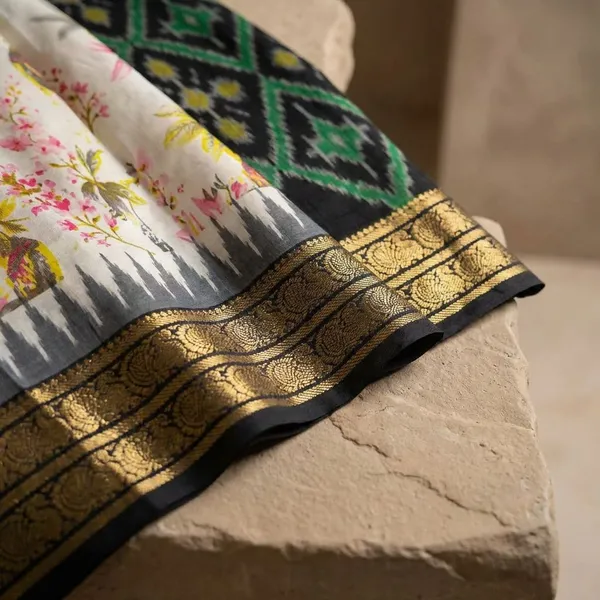Multicolor_Designer_Printed_And_Dolla_Silk_Fabric_Sarees