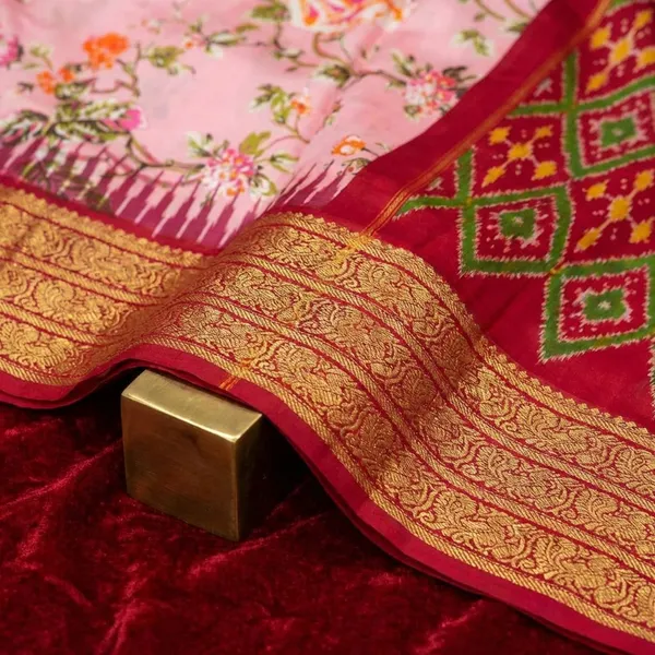 Multicolor_Designer_Printed_And_Dolla_Silk_Fabric_Sarees