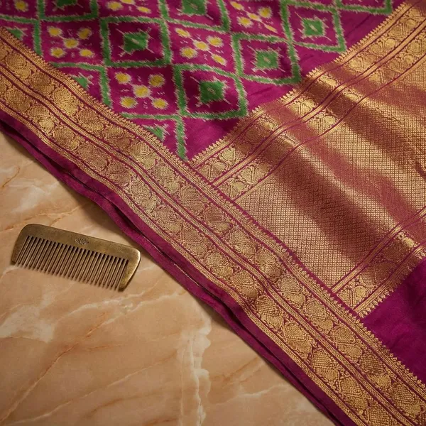 Light_Pink_Designer_Printed_And_Dolla_Silk_Fabric_Sarees