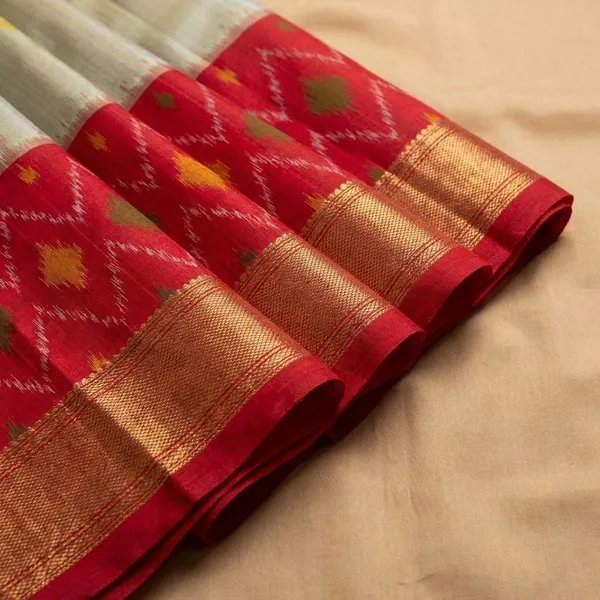 Cream_And_Red_Designer_Printed_And_Dolla_Silk_Fabric_Sarees
