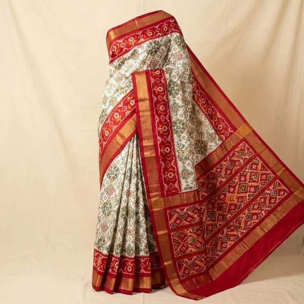 Multicolor_Designer_Printed_And_Dolla_Silk_Fabric_Sarees