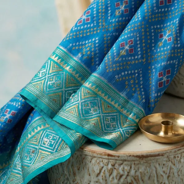 Blue_Designer_Printed_And_Dolla_Silk_Fabric_Sarees