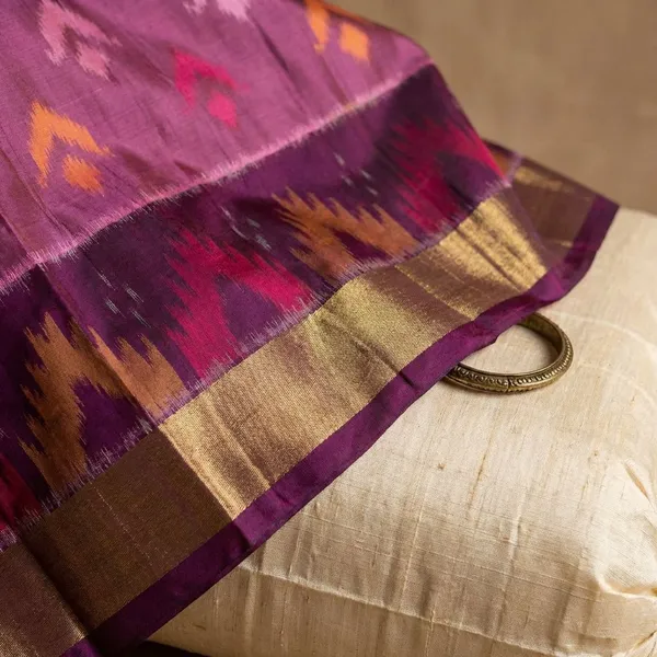 Purple_Designer_Printed_And_Dolla_Silk_Fabric_Sarees
