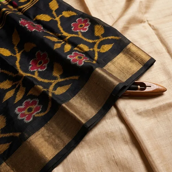 Yellow_Designer_Printed_And_Dolla_Silk_Fabric_Sarees