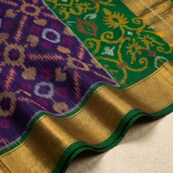 Multicolor_Designer_Printed_And_Dolla_Silk_Fabric_Sarees