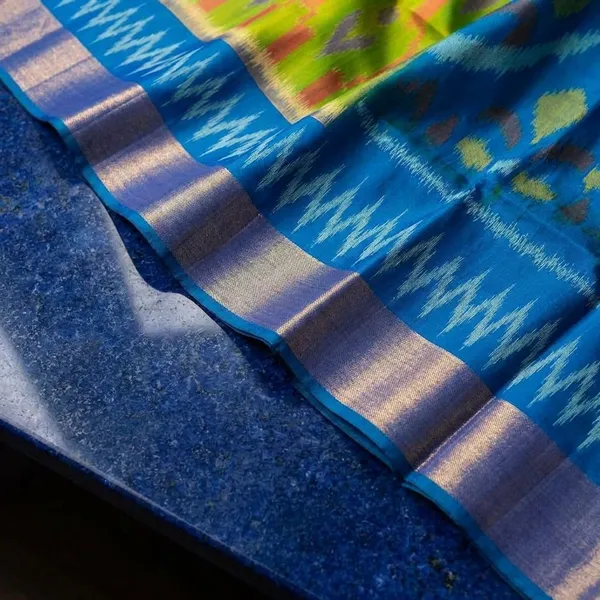Multicolor_Designer_Printed_And_Dolla_Silk_Fabric_Sarees