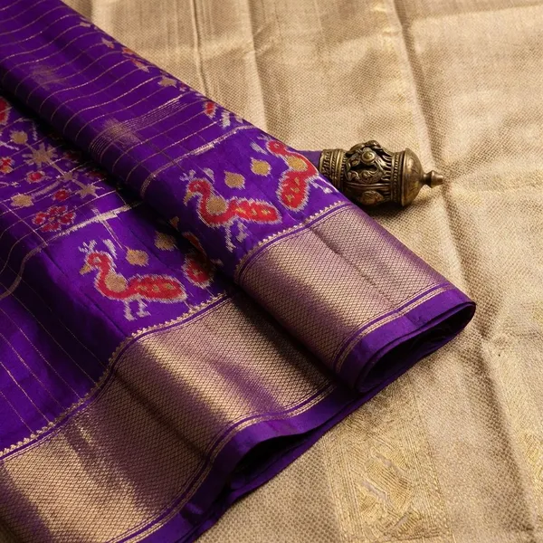 Multicolor_Ikkat_Saree_And_Dolla_Silk_Sarees