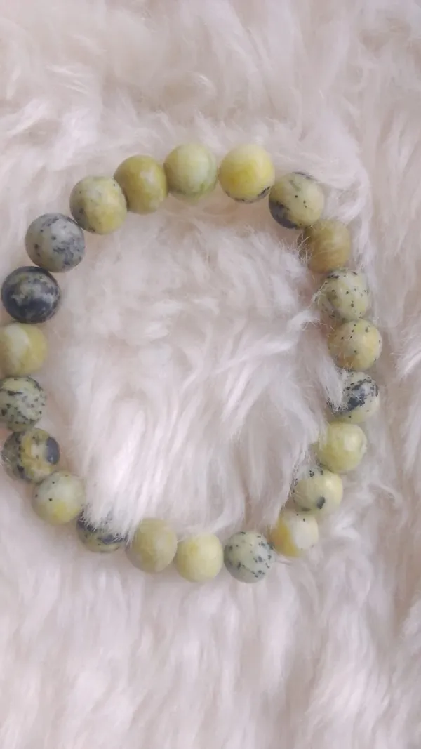 Light_Green_And_Yellow_Serpentine_Gemstone_Bracelet_22_Beads_Natural_Stone_Bracelet_For_Prosperity_And_Healing