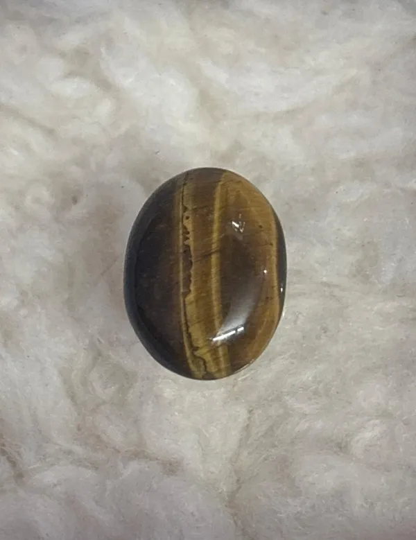 Brown_Natural_Tiger_Eye_Stone_Golden_Brown_Polished_Gemstone_For_Confidence_And_Courage