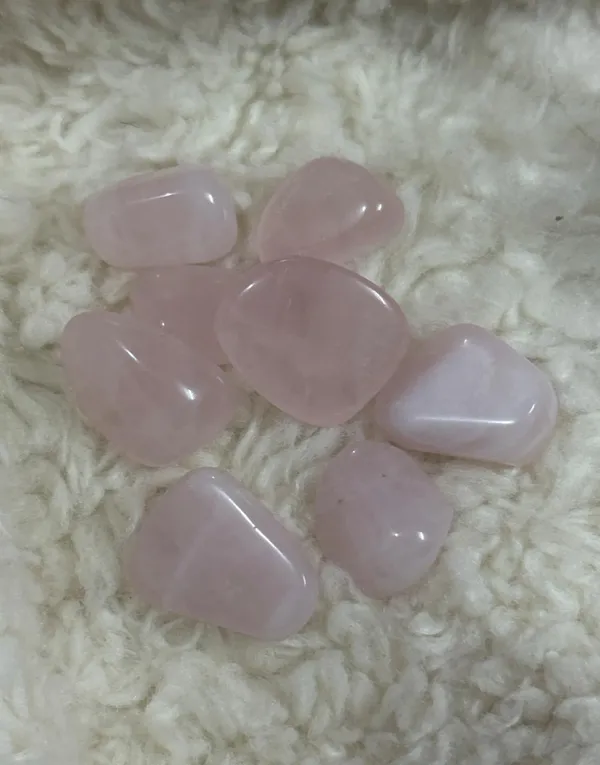 Rose_Quartz_Tumbles