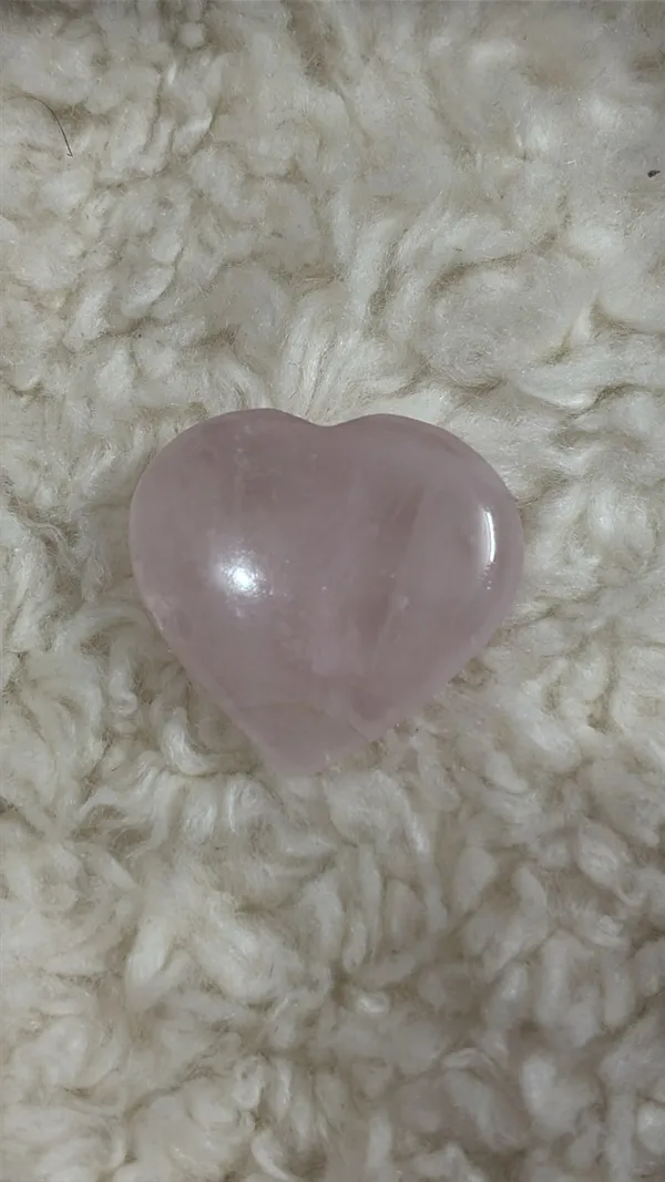 Rose_Quartz_Stone