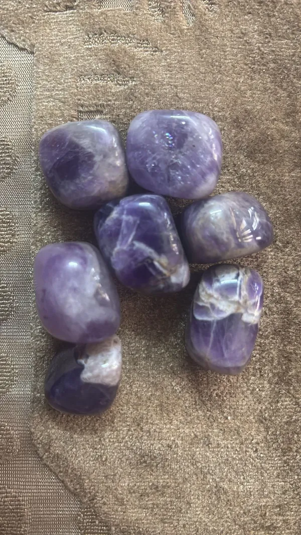 Amethyst_Tumbles