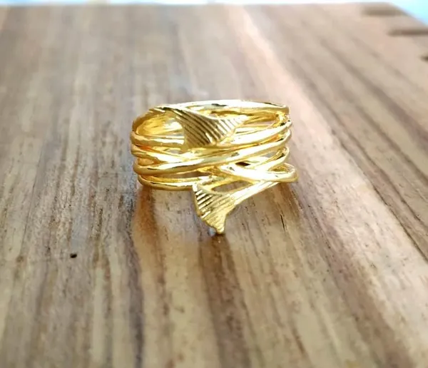 Gold_Premium_Gold_Plated_Brass_Finger_Ring_For_Women
