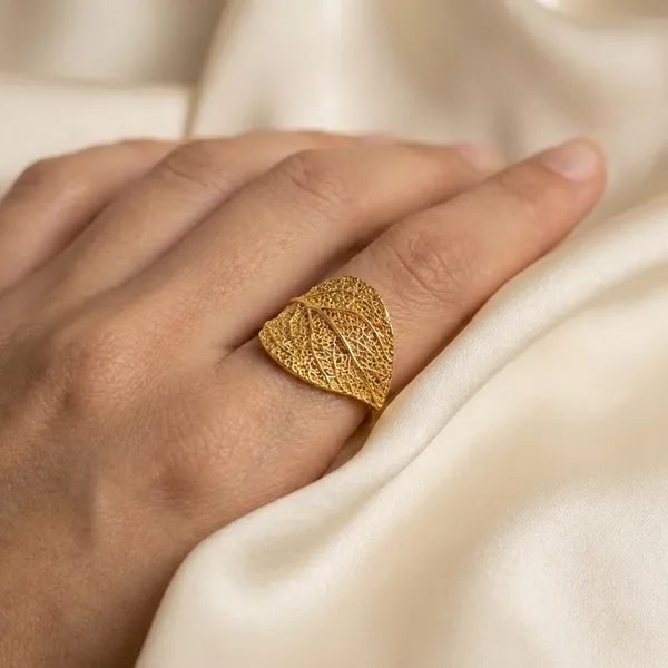 Gold_Plated_Brass_Finger_Ring_For_Women