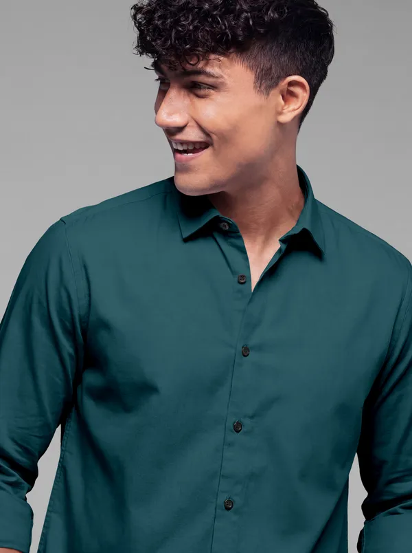 Dark_Green_Cotton_Casual_Solid_Full_Sleeve_Shirt_For_Men